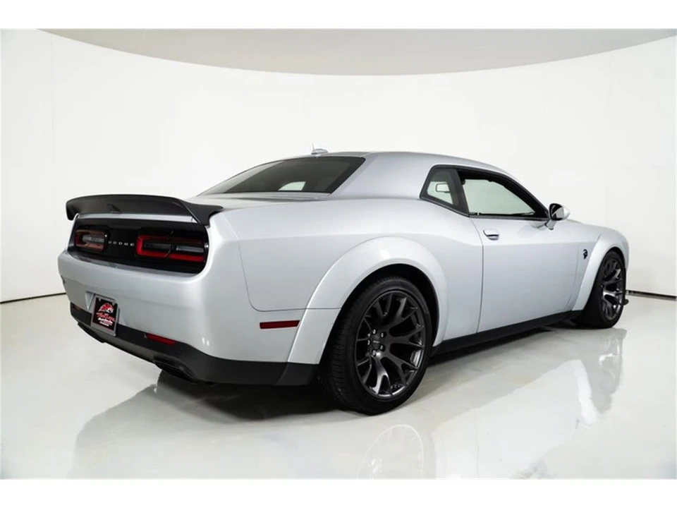 2020 Dodge Charger SRT Hellcat 7th Gen - Image 11 of 31
