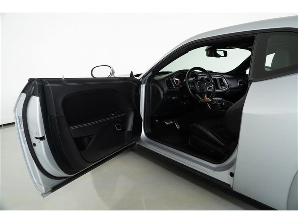 2020 Dodge Charger SRT Hellcat 7th Gen - Image 18 of 31