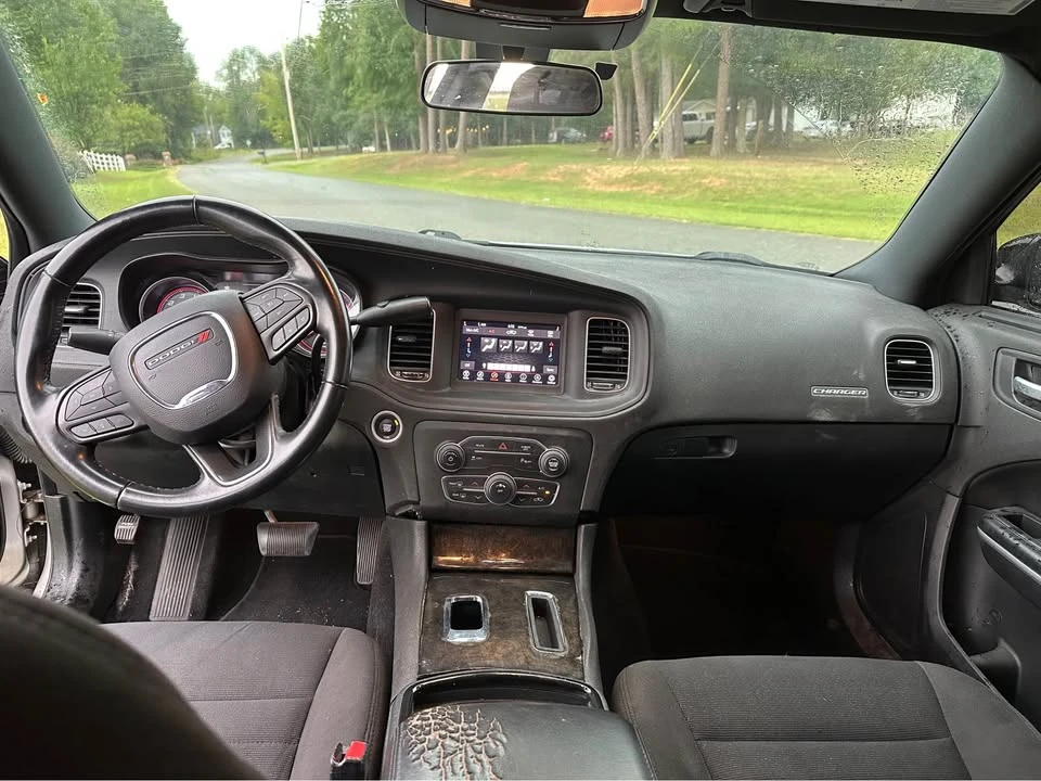 2020 Dodge Charger 7th Gen - Image 2 of 12