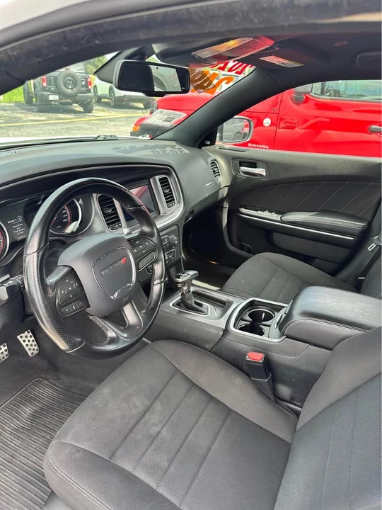 2020 Dodge Charger 7th Gen - Image 7 of 10