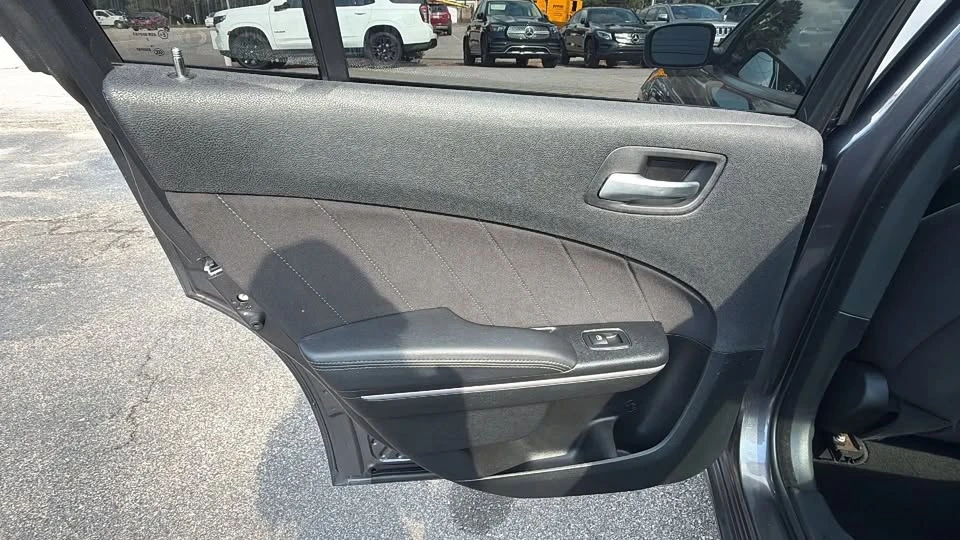 2020 Dodge Charger 7th Gen - Image 18 of 20