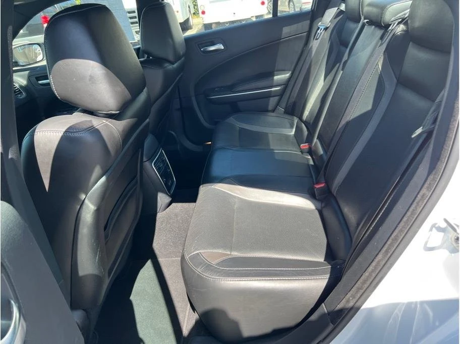 2020 Dodge Charger 7th Gen - Image 16 of 20