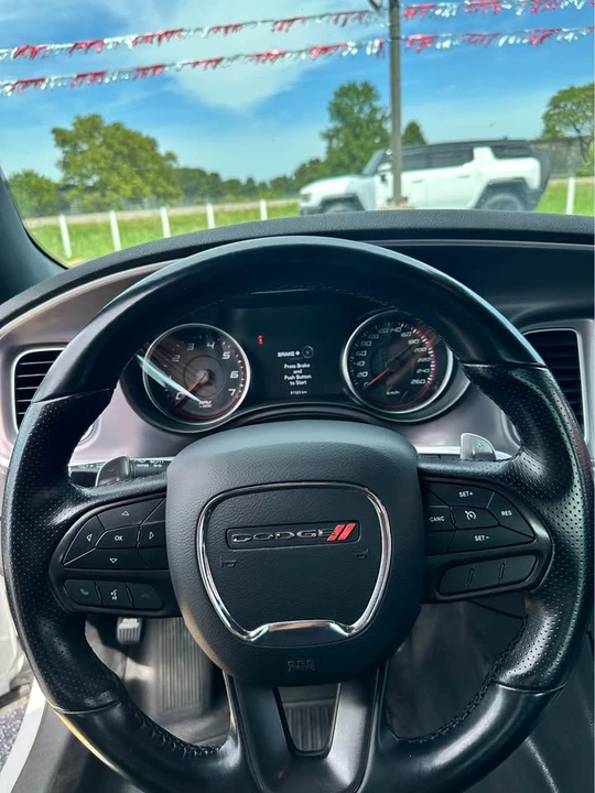2020 Dodge Charger 7th Gen - Image 9 of 10