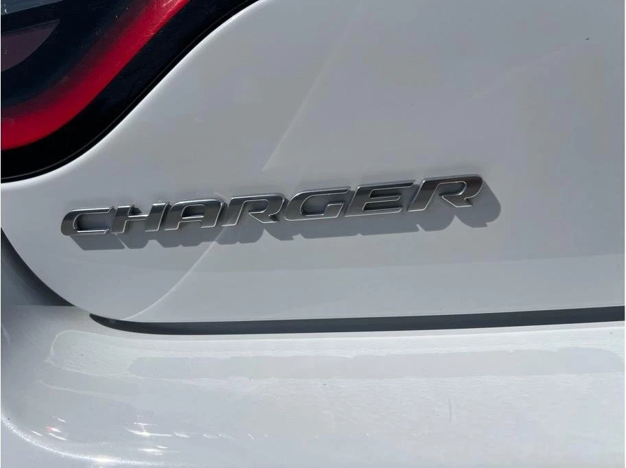 2020 Dodge Charger 7th Gen - Image 11 of 20