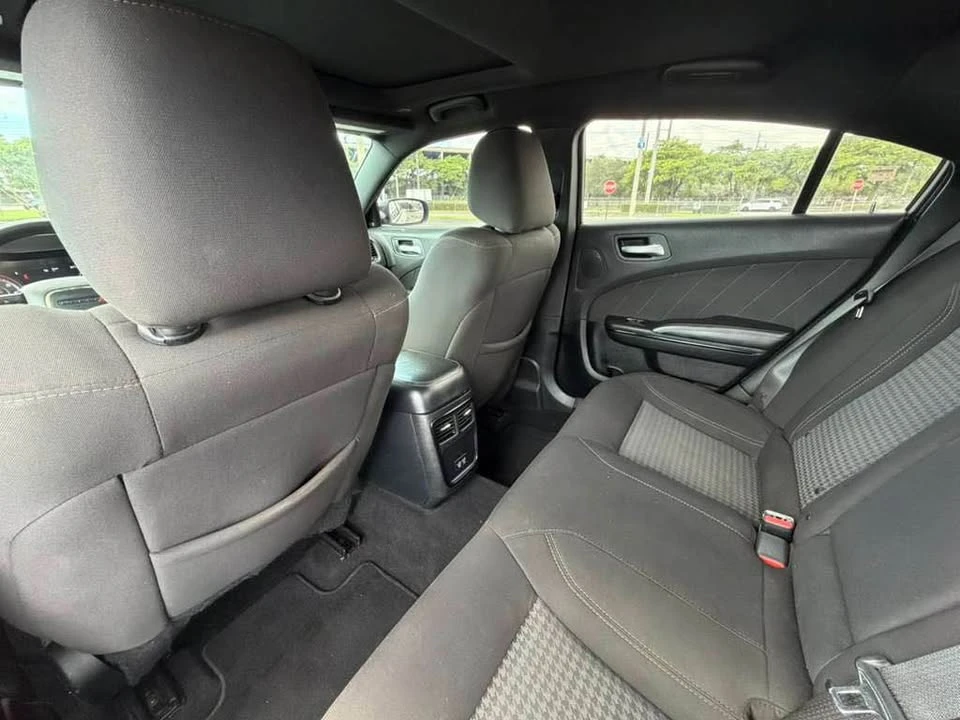 2020 Dodge Charger 7th Gen - Image 10 of 17
