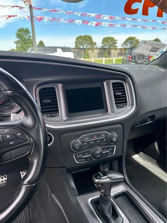 2020 Dodge Charger 7th Gen - Image 8 of 10