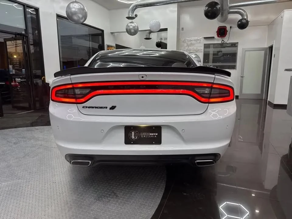 2020 Dodge Charger 7th Gen - Image 4 of 17