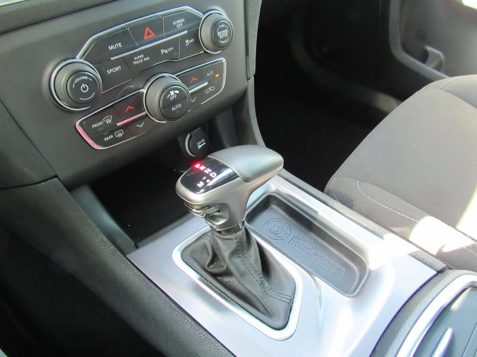 2020 Dodge Charger 7th Gen - Image 16 of 20