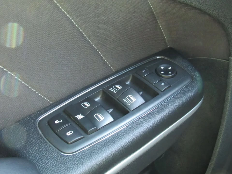 2020 Dodge Charger 7th Gen - Image 13 of 20