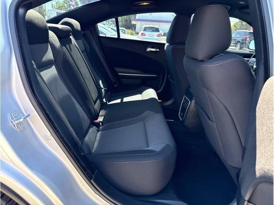 2020 Dodge Charger 7th Gen - Image 17 of 18