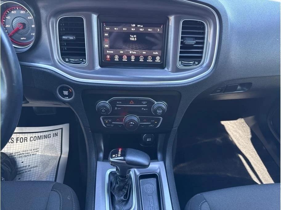 2020 Dodge Charger 7th Gen - Image 15 of 18