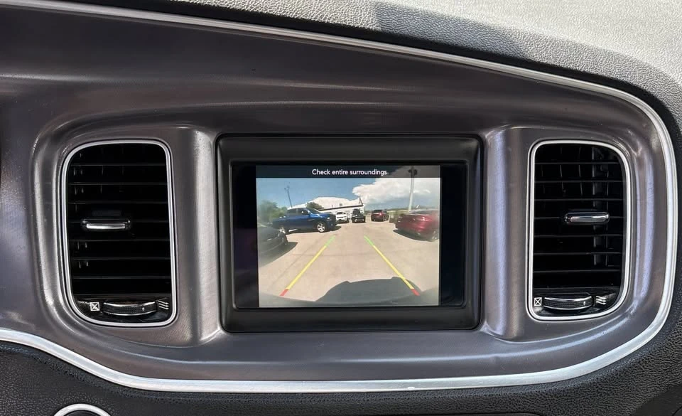 2020 Dodge Charger 7th Gen - Image 15 of 18