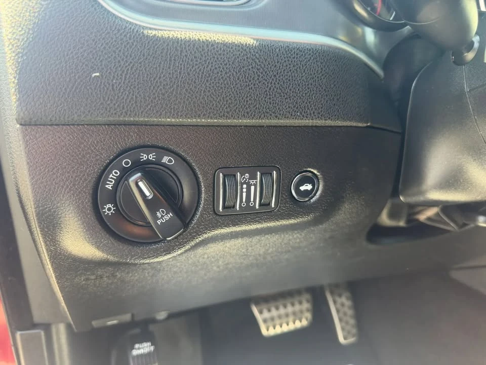 2020 Dodge Charger 7th Gen - Image 14 of 20
