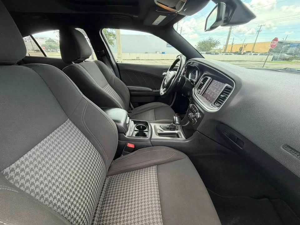 2020 Dodge Charger 7th Gen - Image 15 of 17