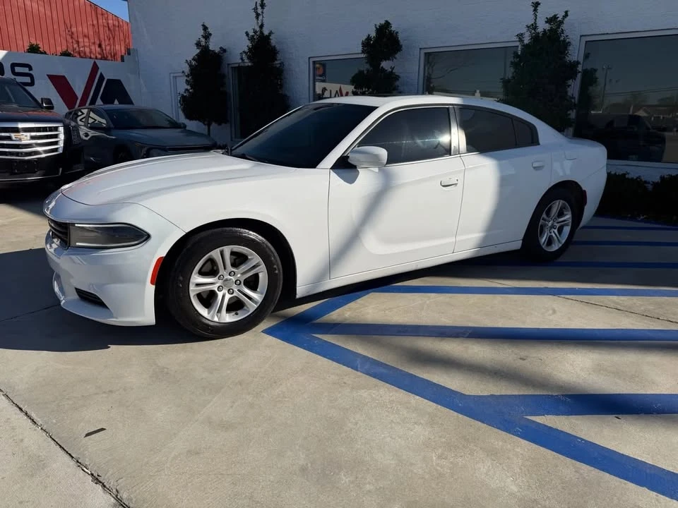2020 Dodge Charger 7th Gen - Image 8 of 11