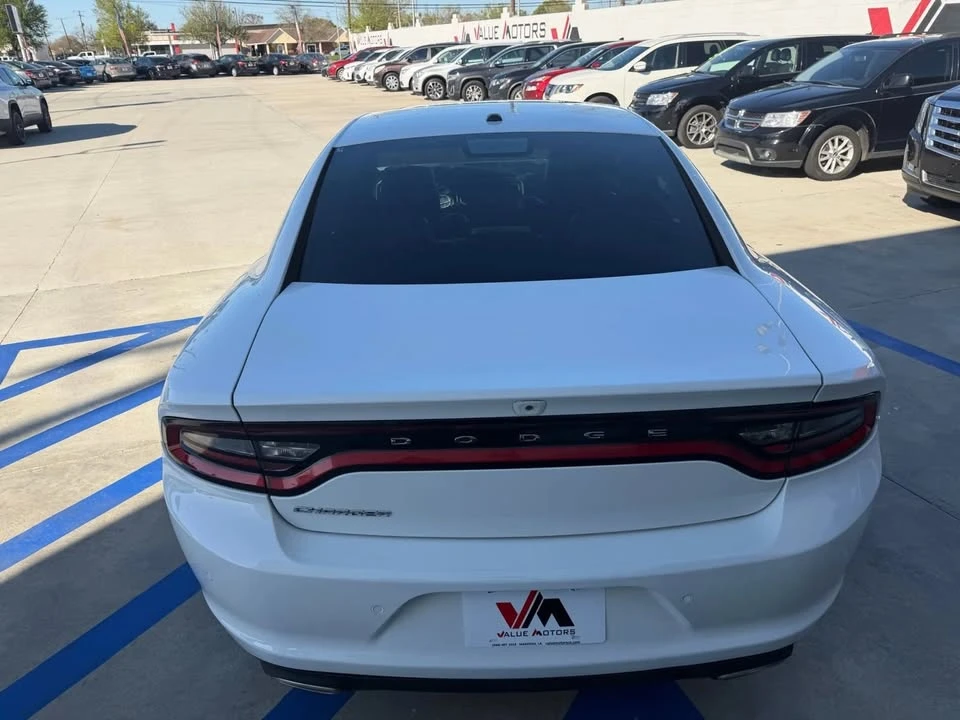 2020 Dodge Charger 7th Gen - Image 5 of 11