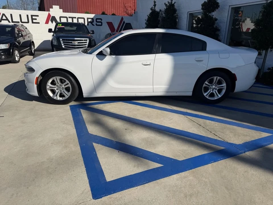 2020 Dodge Charger 7th Gen - Image 7 of 11