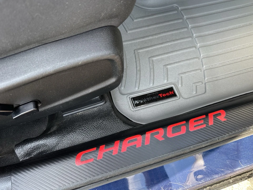2020 Dodge Charger 7th Gen - Image 17 of 21