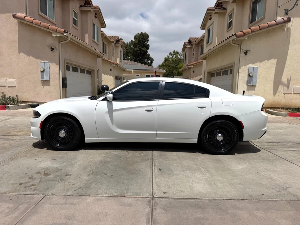 2020 Dodge Charger 7th Gen - Image 2 of 31