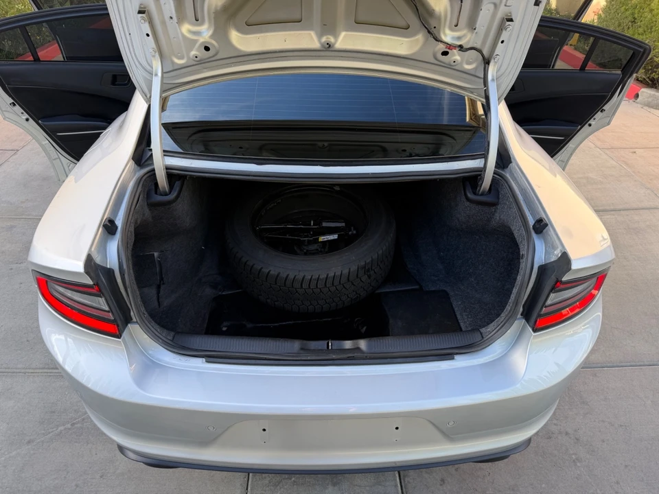 2020 Dodge Charger 7th Gen - Image 19 of 31