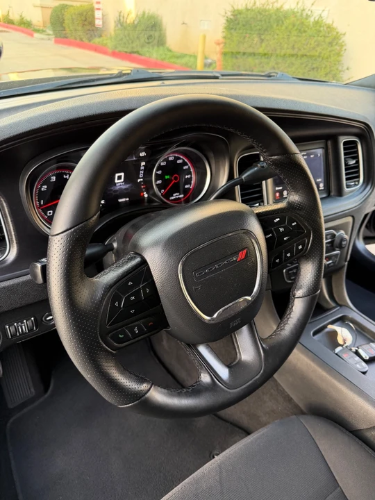 2020 Dodge Charger 7th Gen - Image 18 of 21