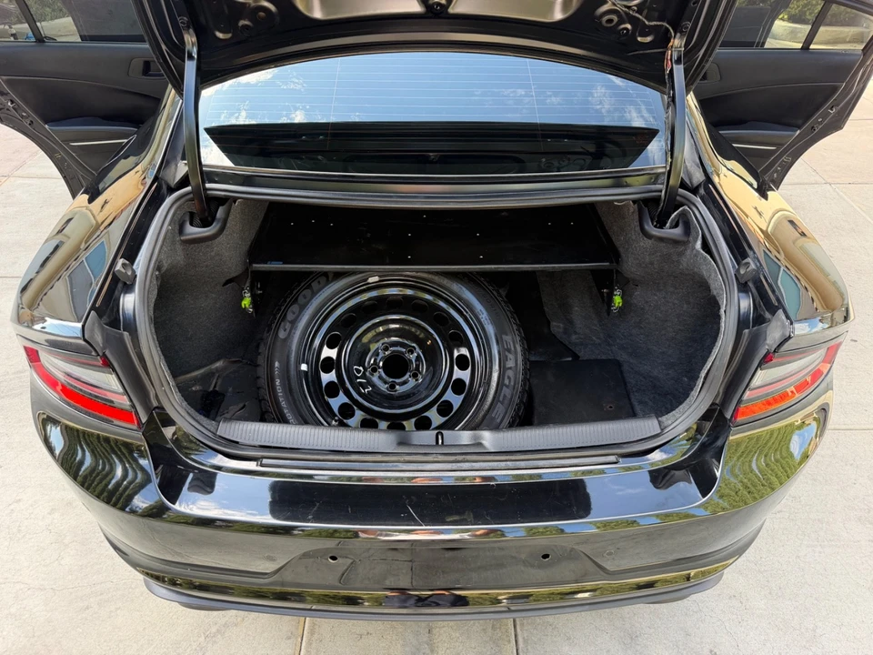 2020 Dodge Charger 7th Gen - Image 21 of 31