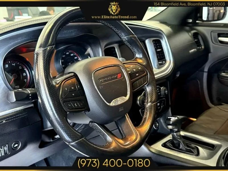 2020 Dodge Charger 7th Gen - Image 9 of 12