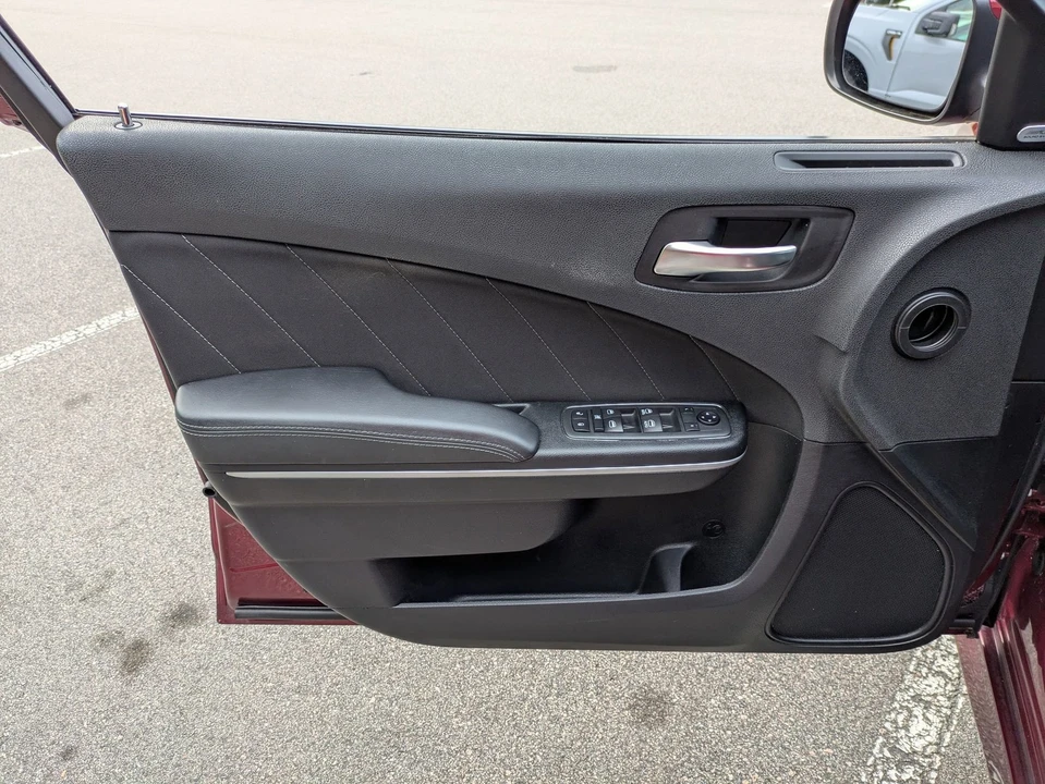 2020 Dodge Charger 7th Gen - Image 15 of 21