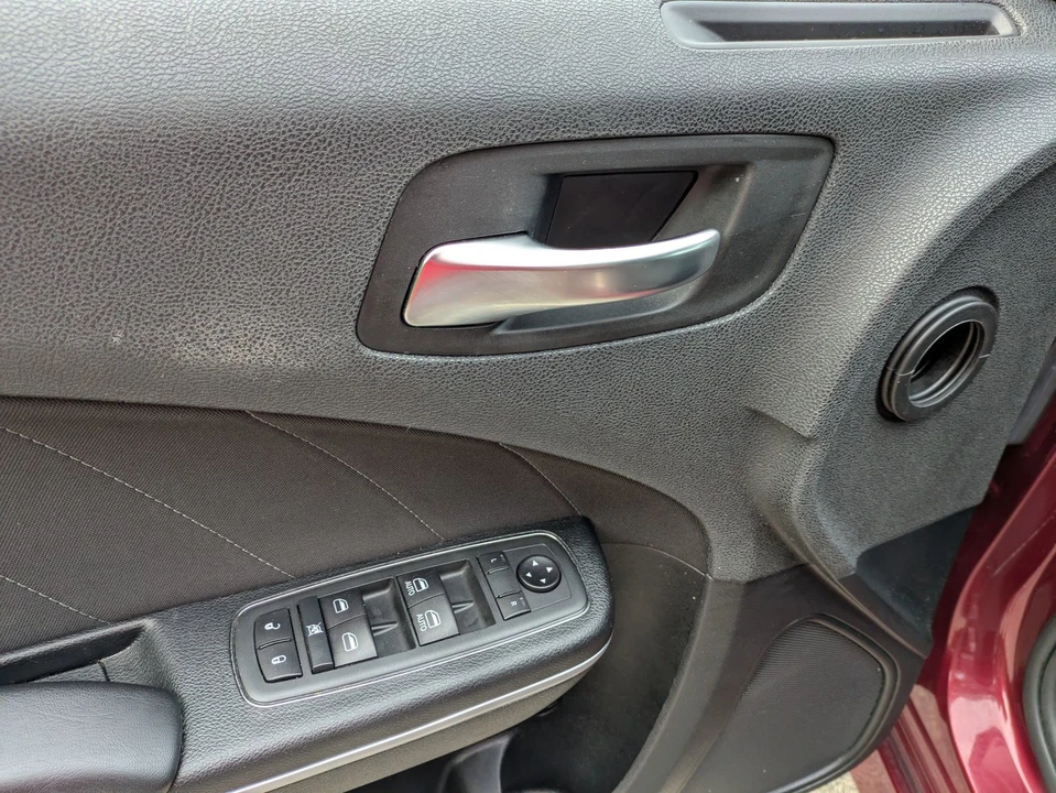 2020 Dodge Charger 7th Gen - Image 16 of 21