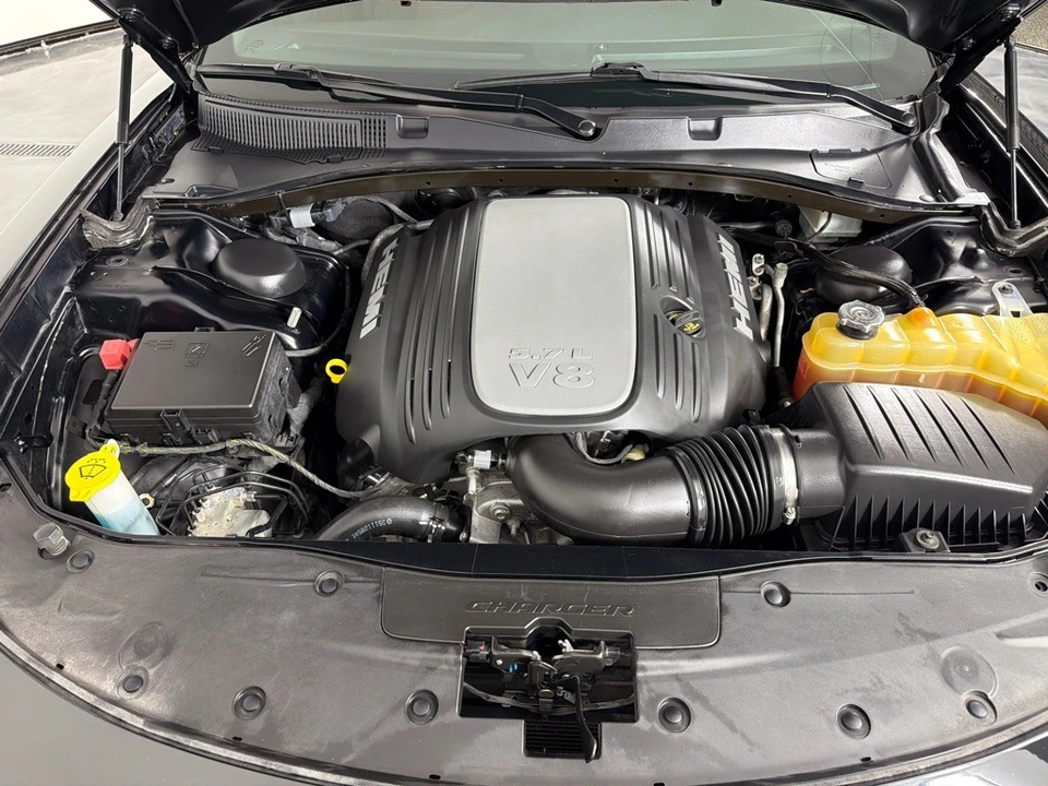 2020 Dodge Charger 7th Gen - Image 26 of 26