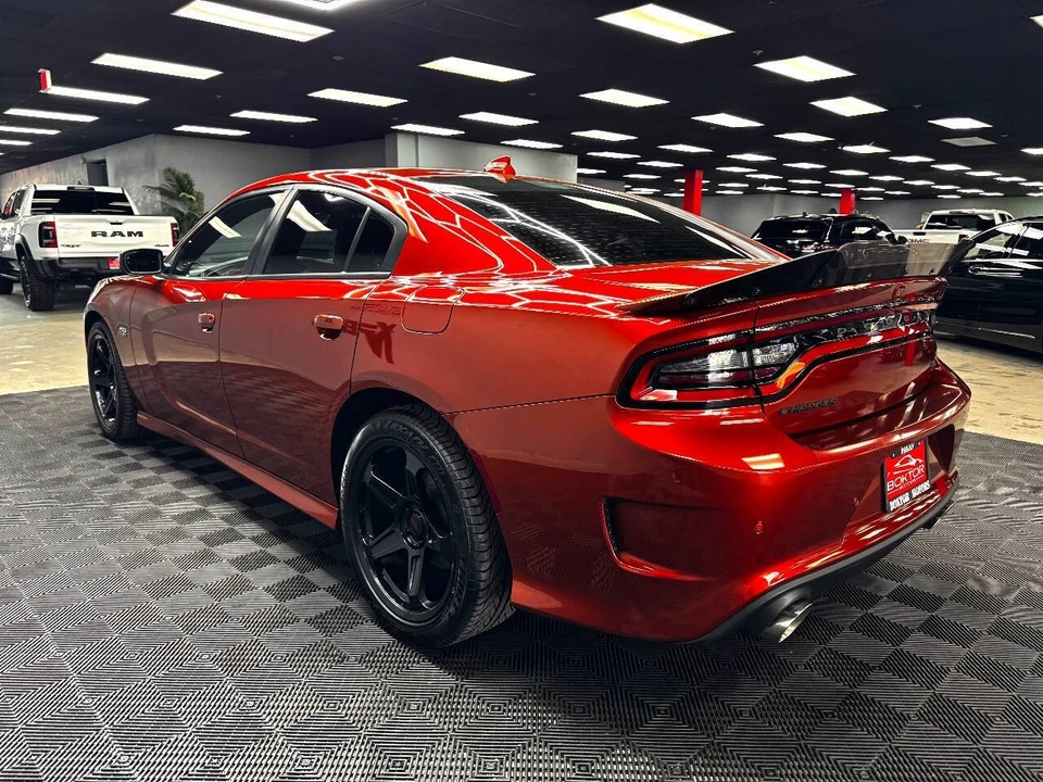 2020 Dodge Charger 7th Gen - Image 9 of 12