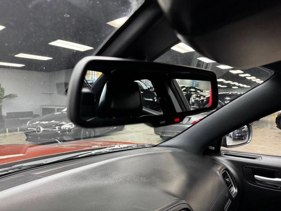 2020 Dodge Charger 7th Gen - Image 28 of 31