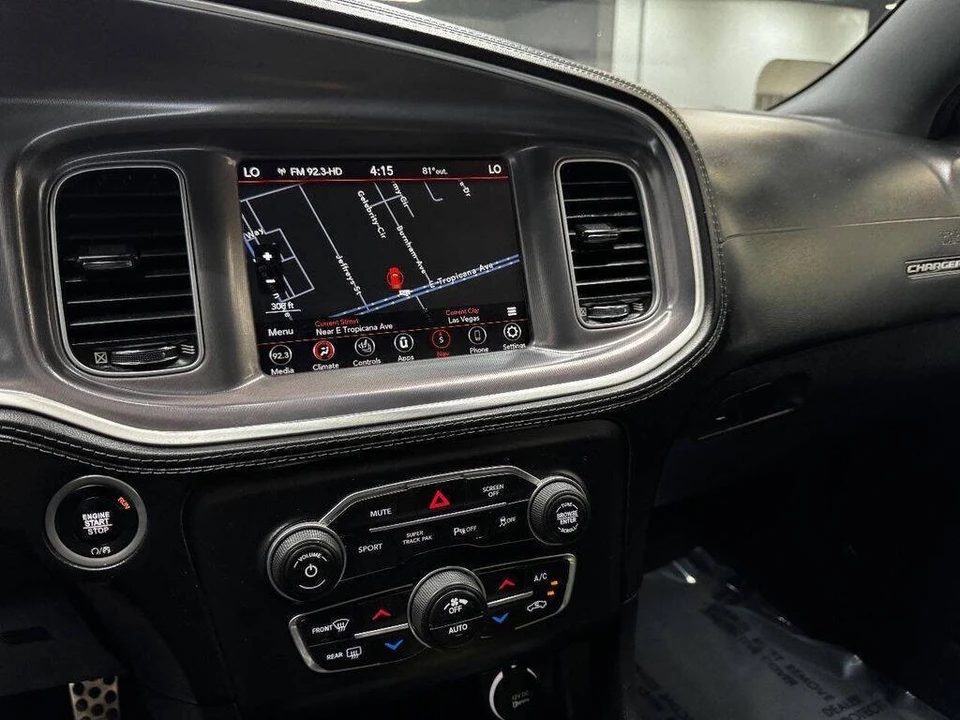 2020 Dodge Charger 7th Gen - Image 25 of 31