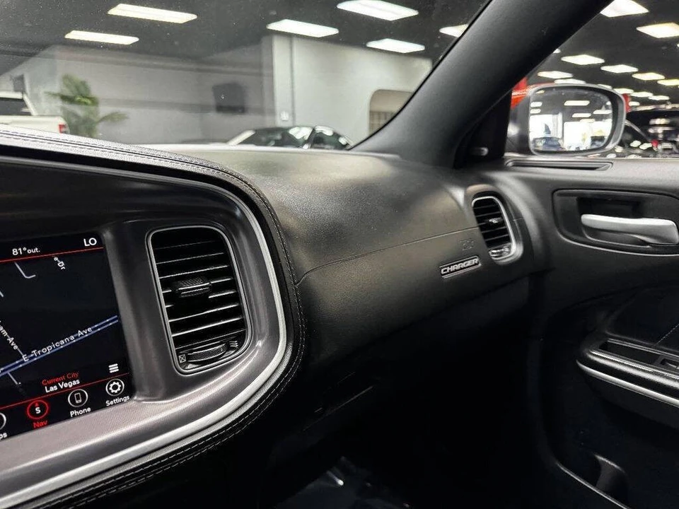 2020 Dodge Charger 7th Gen - Image 27 of 31