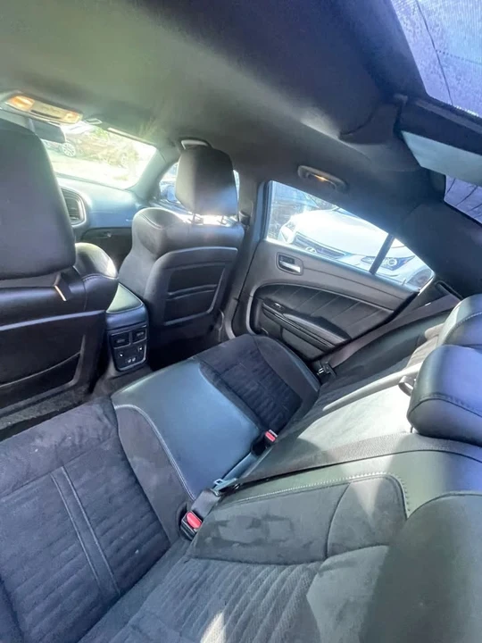 2020 Dodge Charger SRT Hellcat 7th Gen - Image 9 of 17
