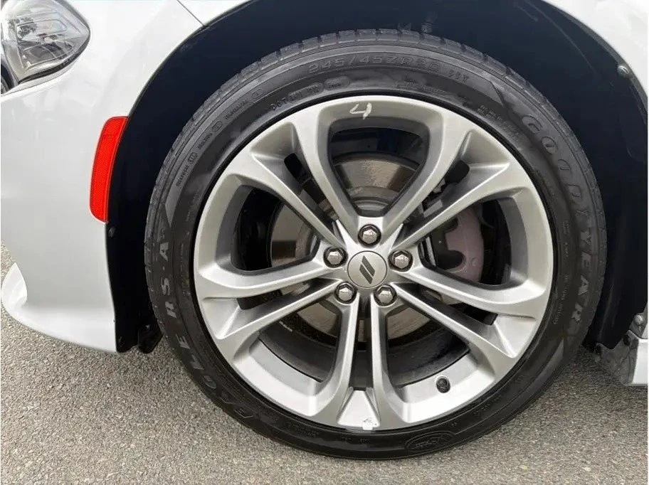 2020 Dodge Charger 7th Gen - Image 13 of 20