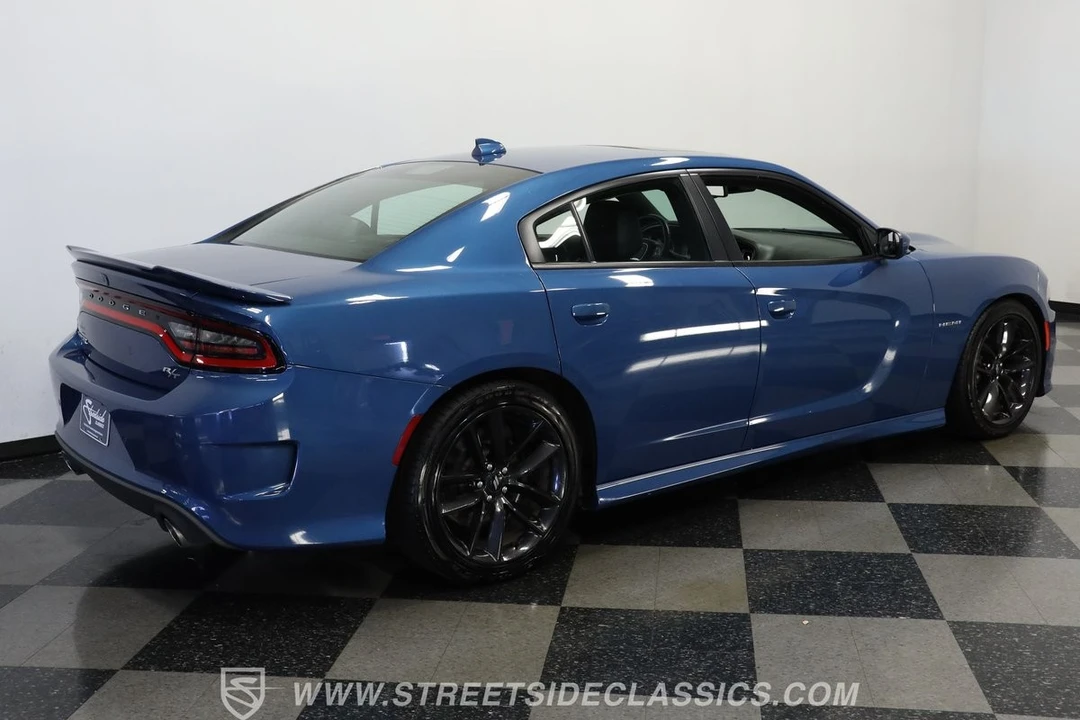 2020 Dodge Charger 7th Gen - Image 11 of 12