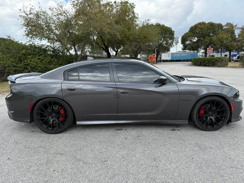 2020 Dodge Charger 7th Gen - Image 8 of 17