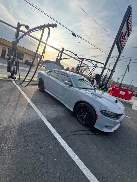 2020 Dodge Charger 7th Gen - Image 9 of 10
