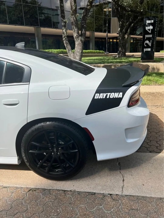 2020 Dodge Charger SRT & 392 7th Gen - Image 4 of 17