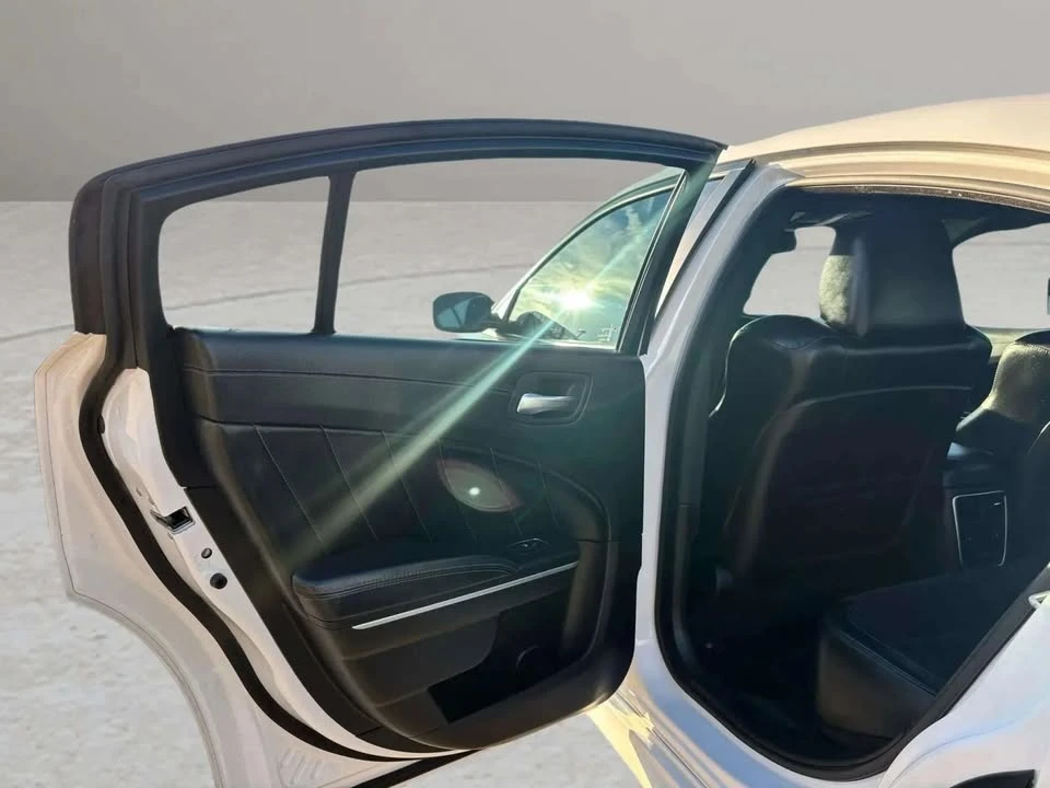 2020 Dodge Charger 7th Gen - Image 15 of 20