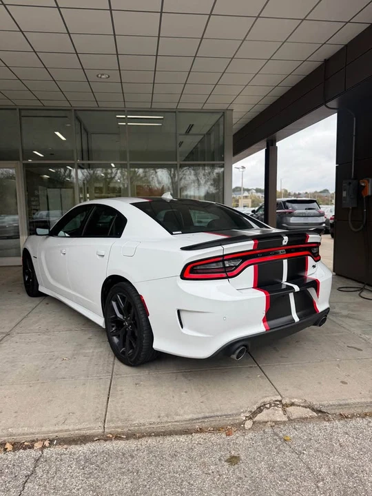 2020 Dodge Charger 7th Gen - Image 4 of 13