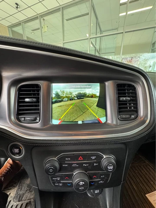 2020 Dodge Charger 7th Gen - Image 7 of 13