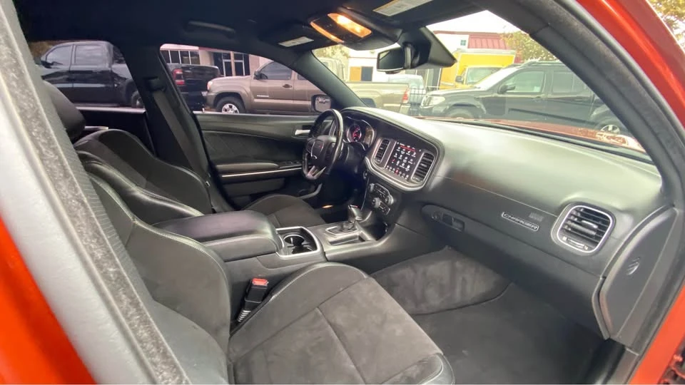 2020 Dodge Charger 7th Gen - Image 17 of 20