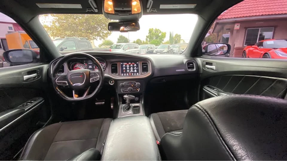 2020 Dodge Charger 7th Gen - Image 19 of 20