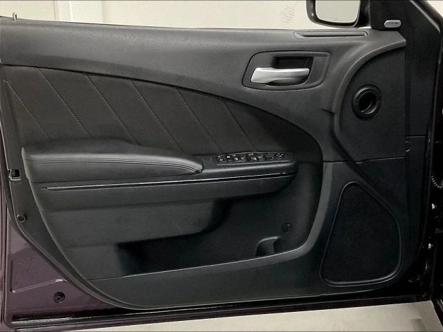 2020 Dodge Charger 7th Gen - Image 17 of 31