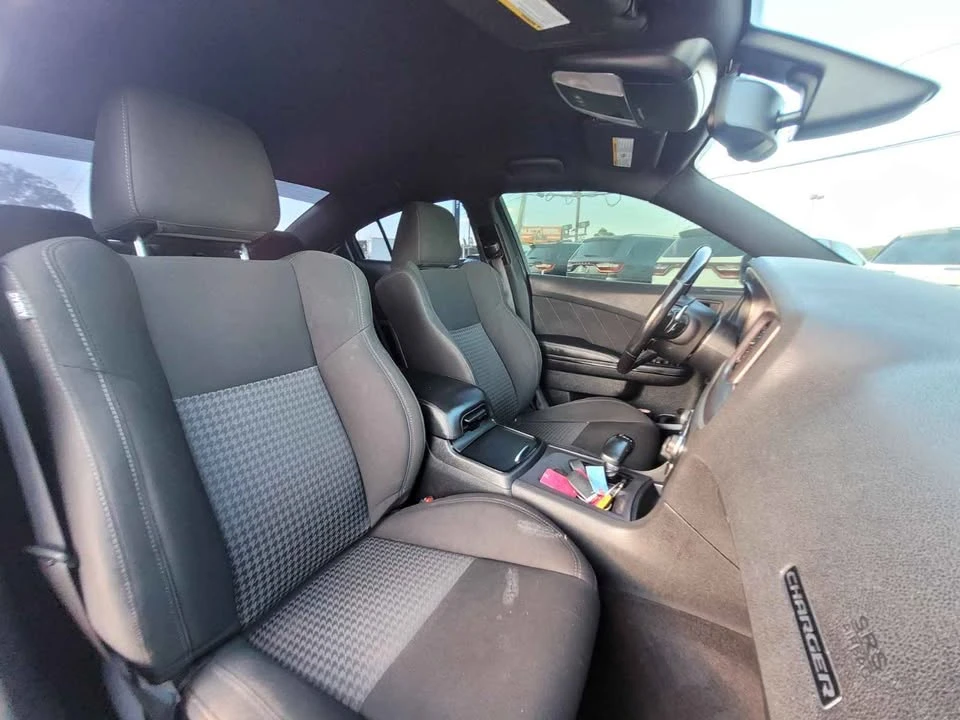 2020 Dodge Charger 7th Gen - Image 15 of 20