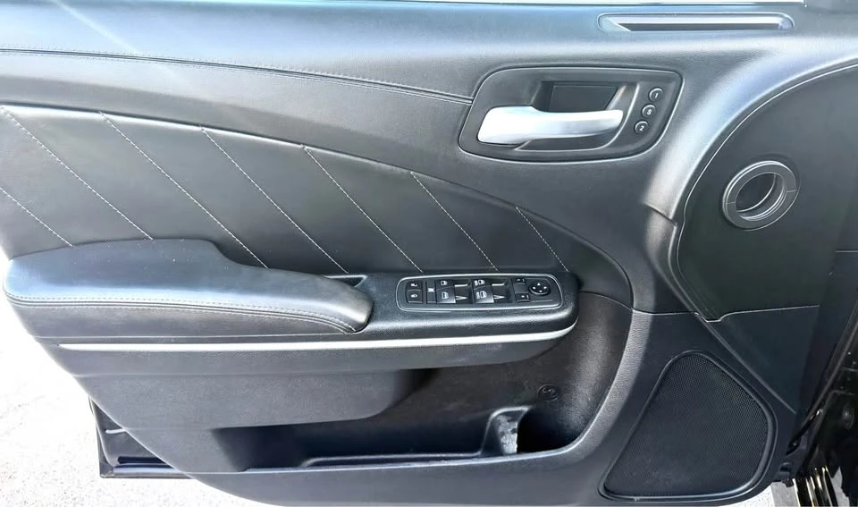2020 Dodge Charger 7th Gen - Image 15 of 18
