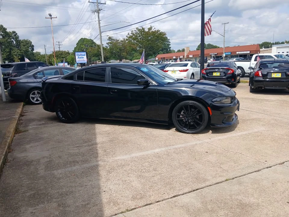 2020 Dodge Charger 7th Gen - Image 3 of 18
