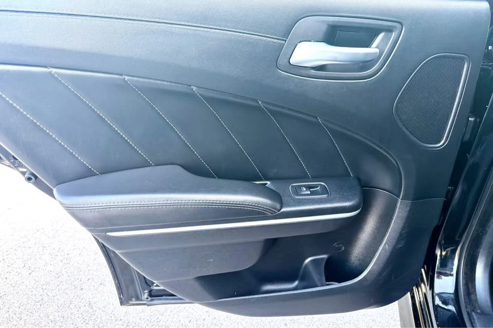 2020 Dodge Charger 7th Gen - Image 12 of 18